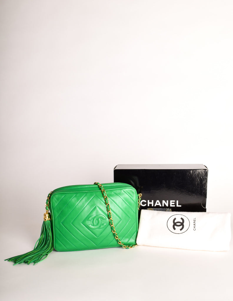 Chanel Vintage Kelly Green Lambskin CC Logo Tassel Shoulder Camera