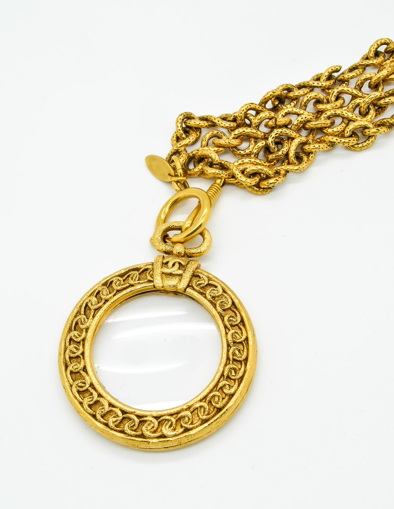 Chanel Vintage Gold Magnifying Glass Loupe Necklace