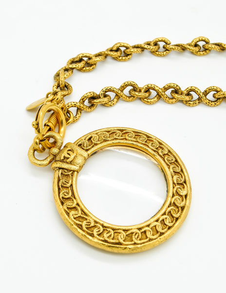 Chanel Vintage Gold Magnifying Glass Loupe Necklace