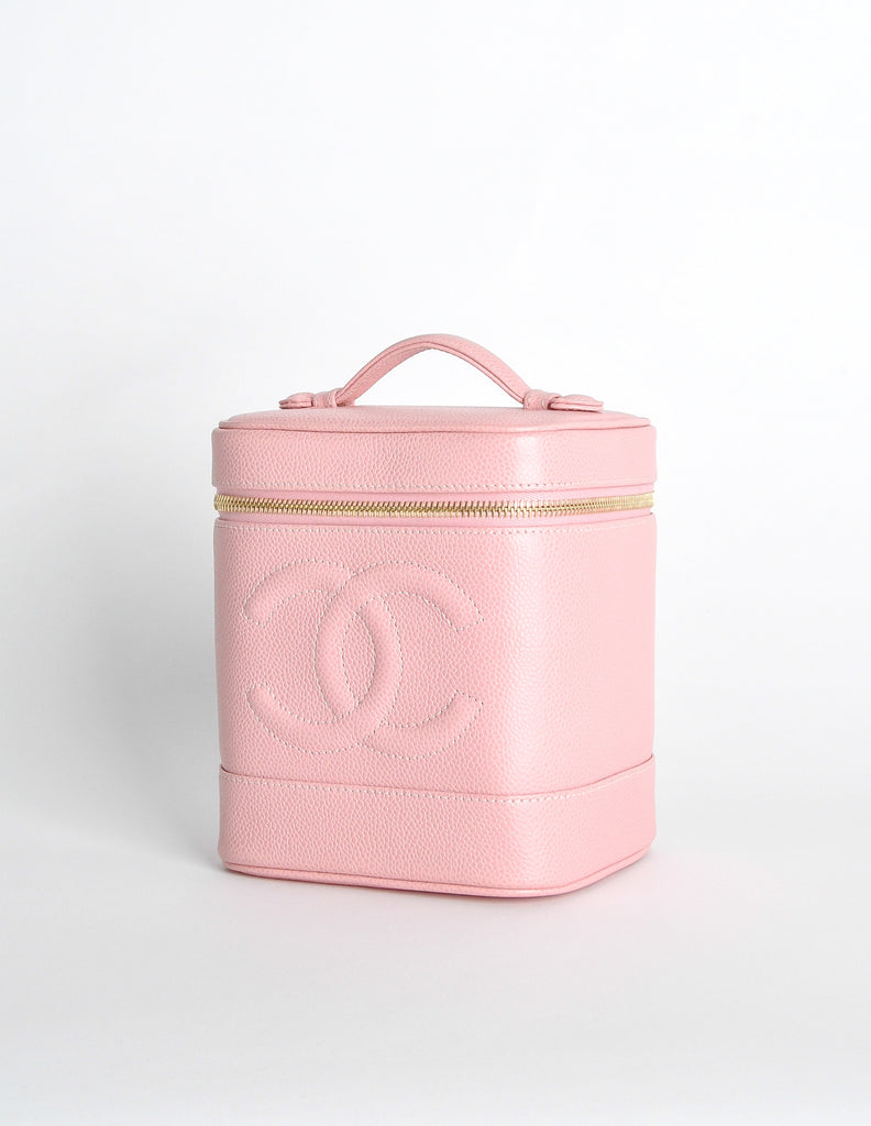 Chanel Vintage Baby Pink Cosmetic Case – Amarcord Vintage Fashion