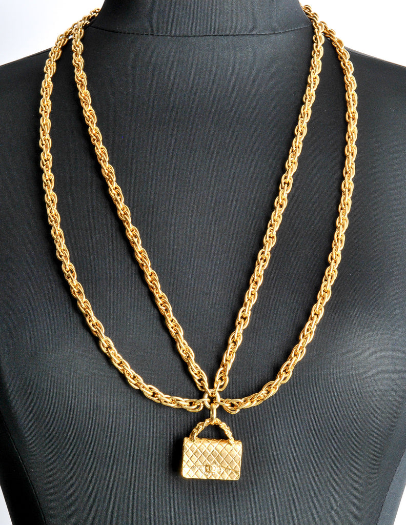 Chanel Vintage Gold Quilted Handbag Necklace – Amarcord Vintage Fashion