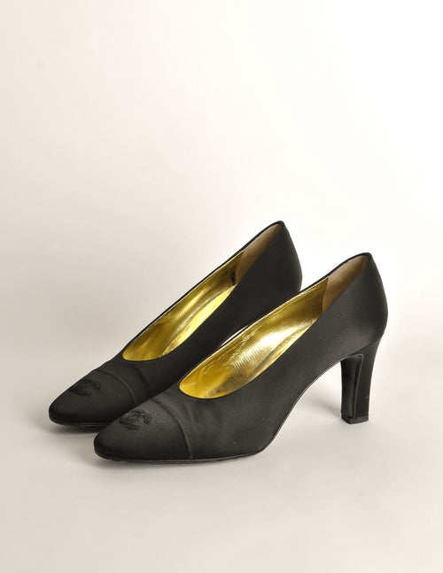 Vintage chanel pumps top