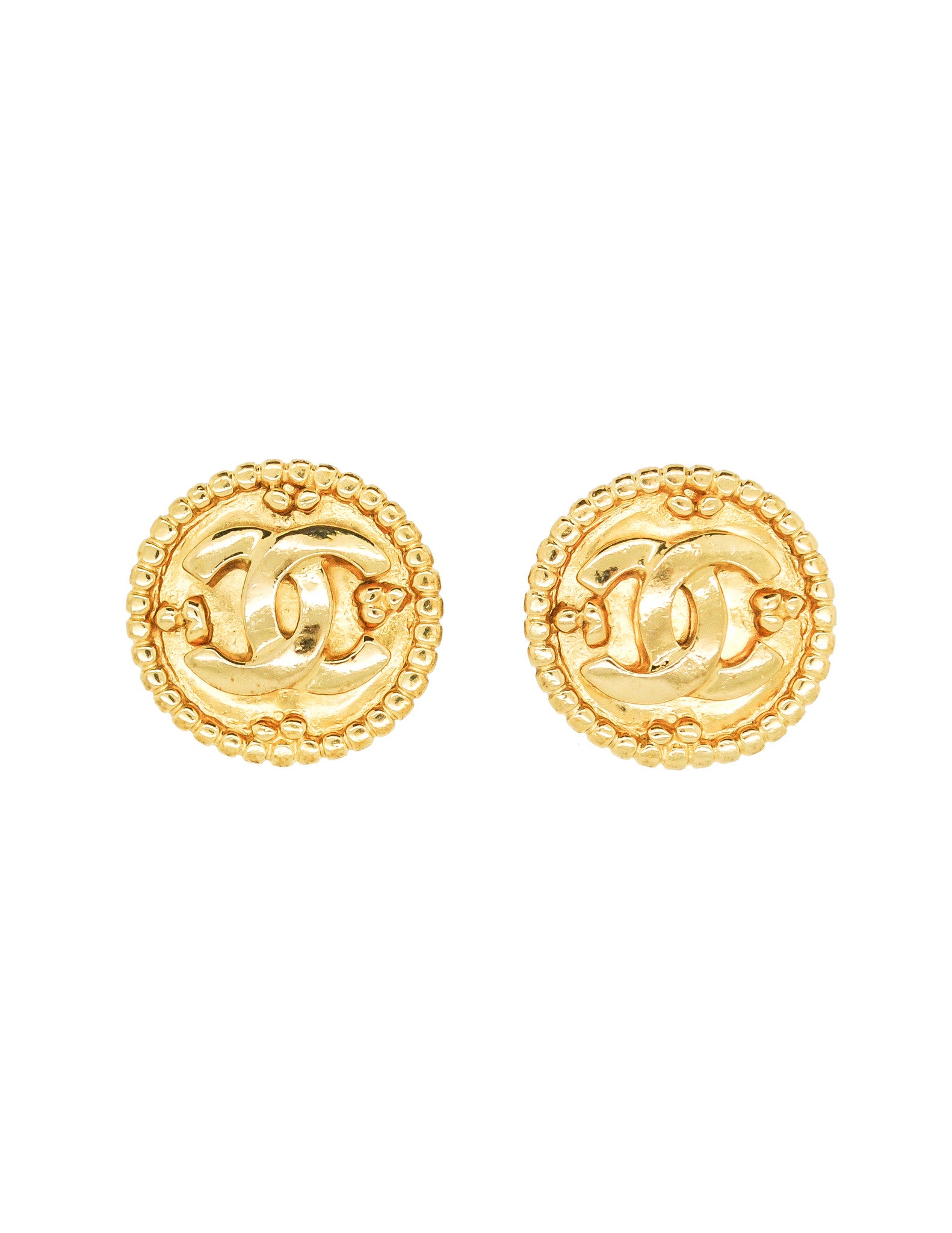 Chanel Vintage Gold CC Logo Earrings - Amarcord Vintage Fashion
 - 1