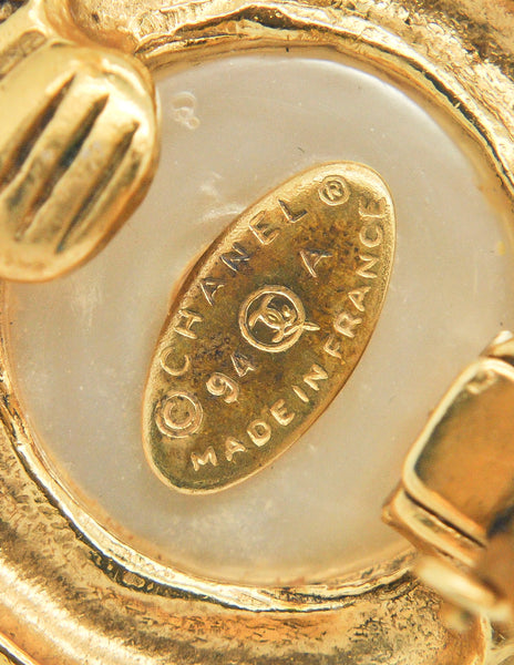 Chanel Vintage Gold Pearl CC Logo Birds Nest Earrings - Amarcord Vintage Fashion
 - 6