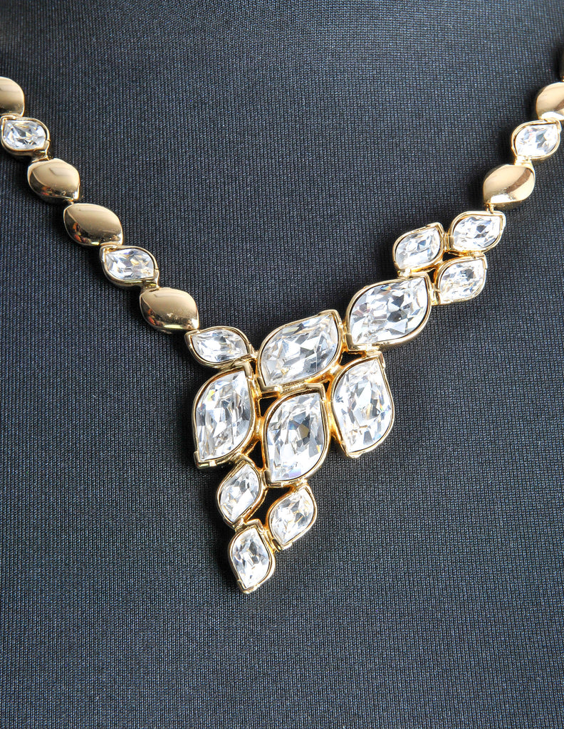 Christian dior on sale rhinestone necklace