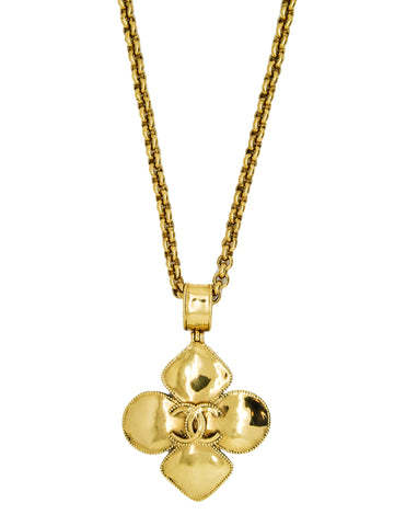 Chanel Vintage Gold CC Logo Crest Flower Necklace