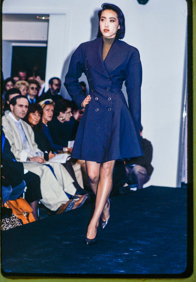Azzedine Alaia Vintage AW 1986 Black Wool Curved Collar