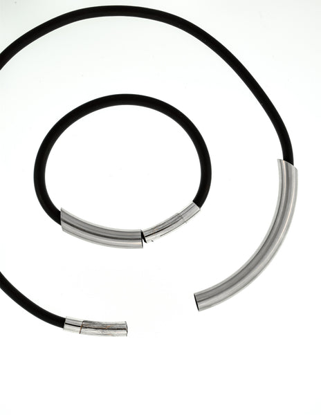 Gucci VIntage Black Rubber Magnetic Bracelet and Choker Necklace Set - Amarcord Vintage Fashion
 - 6