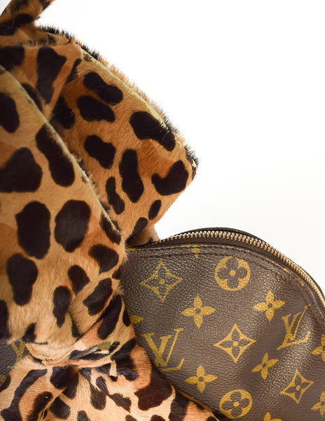 Louis Vuitton x Alaia Anniversary Vintage Alma Monogram and Leopard Complete Makeup and Handbag Set