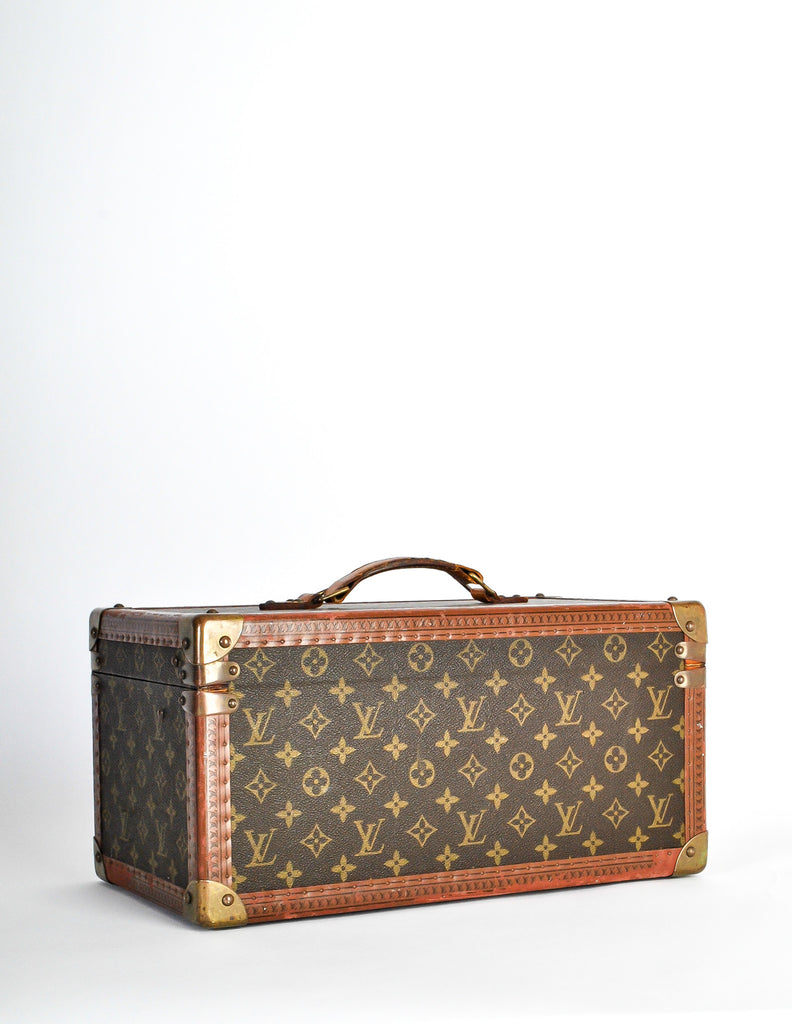 Sold at Auction: Louis Vuitton, Louis Vuitton Train Case