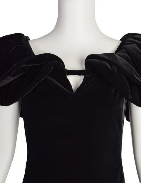 Pauline Trigere Vintage Black Velvet Dramatic Collar Full Length Dress