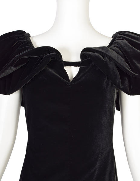 Pauline Trigere Vintage Black Velvet Dramatic Collar Full Length Dress