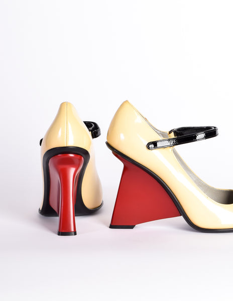 Prada Vintage 1998 Cream Black Red Mary Jane Patent Leather Sculpted Wedge Heels Shoes