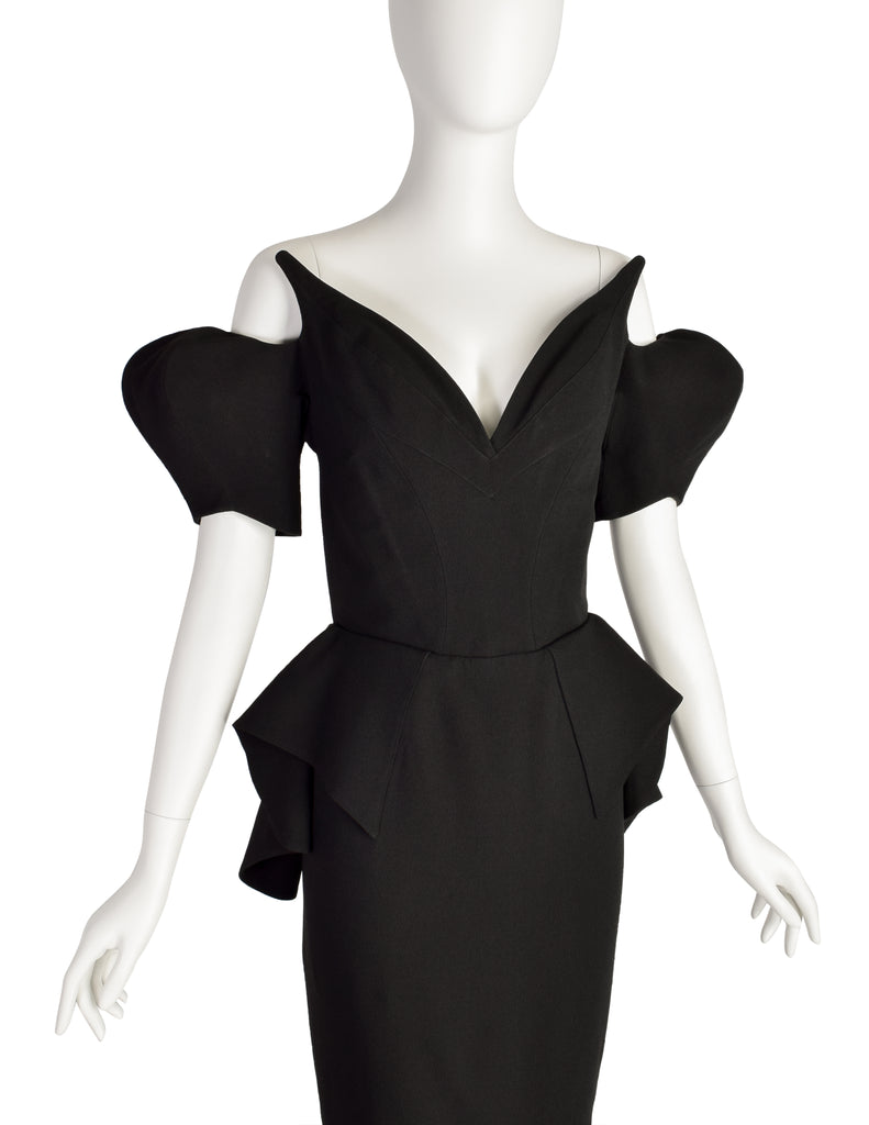 mugler corset dress Thierry Mugler white corset dress from "Longchamps" Collection SS1994 . . . . . . . #mugler #muglerized #muglerarchives #muglerissime #muglerauthentic #beyondcouturesa #thierrymugler #thierrymuglerarchives #vintagemugler #90sarchive #90sfashion