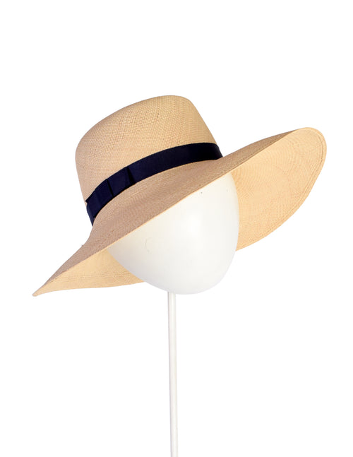 Yves Saint Laurent Vintage 1970s Beige Straw Wide Brim Hat  display picture 1
