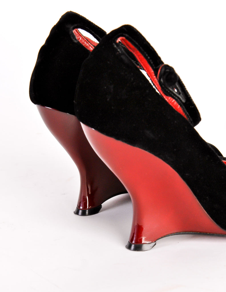 Curved discount wedge heels