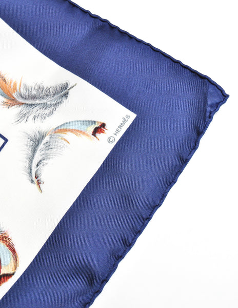 Hermès Vintage Plumes par Henri de Linarès Feather Print Silk Carre Scarf